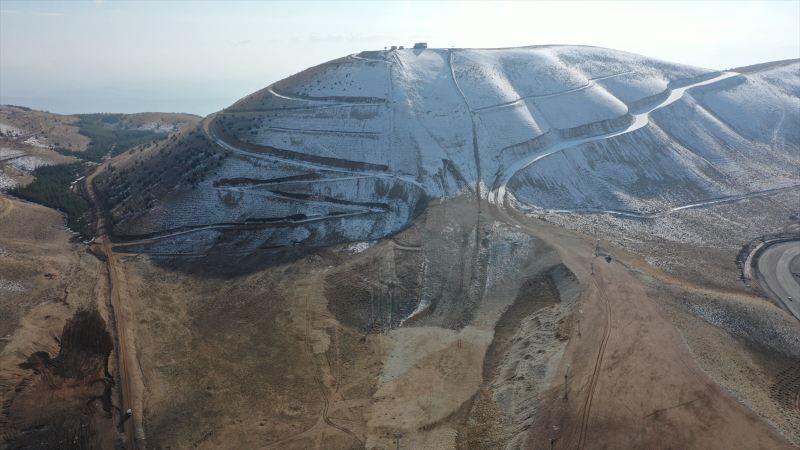 Kahramanmaraş'taki Yedikuyular Kayak Merkezinin altyapısı yeni sezona hazır