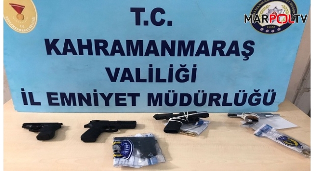 KAHRAMANMARAŞ’TA 15 ŞÜPHELİ ŞAHISTAN, 24 ADET SİLAH ELE GEÇİRDİ