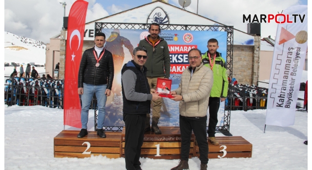 Yedikuyular’da Geleneksel Kızak Yarışları Yapıldı