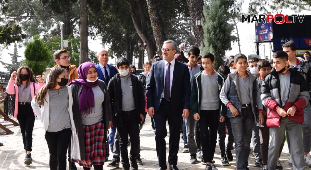 Başkan Güngör Tarihi Maraş Kalesi’nde Gençlerle Buluştu