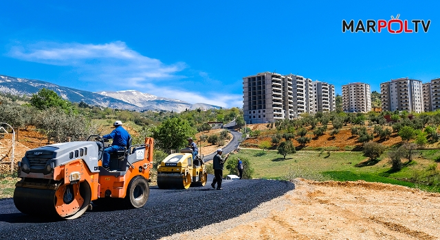 DULKADİROĞLU’NDAN AYAKLICAOLUK MAHALLESİNDE ASFALT ÇALIŞMASI