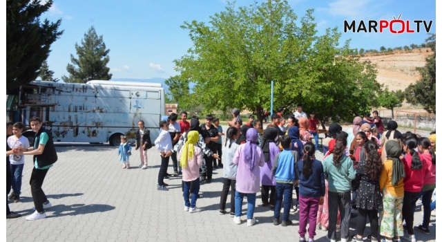 Gezici Kütüphane Okul Ziyaretlerini Sürdürüyor