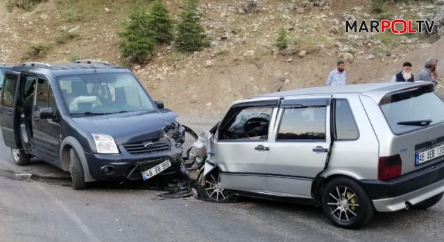 Kahramanmaraş’ta iki araç çarpıştı!