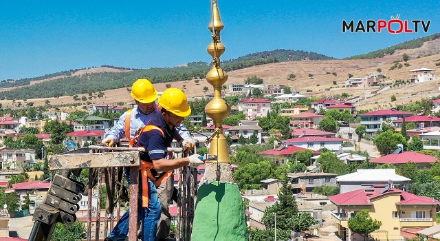 DULKADİROĞLU BELEDİYESİ EKİPLERİ TEVEKKELİ CAMİİ’NİN HASARINI ONARDI