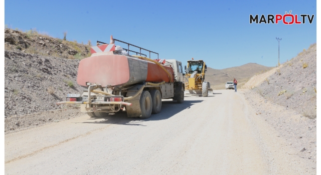 Elbistan’da 40 Kilometrelik Yol Yenileniyor