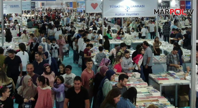 Anadolu’nun En Büyük Kitap Fuarında Ziyaretçi Rekoru: 4 Günde 100 Bin Kişi