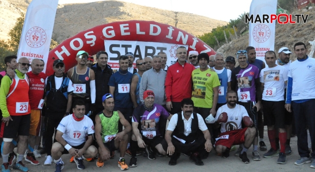 Elbistan'daki ultramaraton’da 100 kilometre, 10 saatte koşuldu