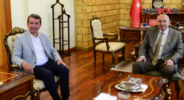 Türkoğlu Belediye Başkanı Osman Okumuş’tan Rektör Yasım’a Ziyaret