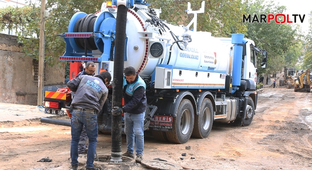 Büyükşehir Pazarcık’ta Bir Yolu Daha Yeniliyor