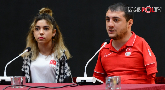 Milli Yüzücüler Sevilay Öztürk ve Beytullah Eroğlu KSÜ’de Gençlerle Buluştu