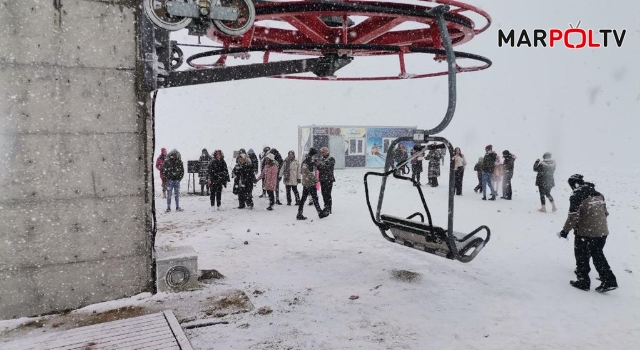 Kahramanmaraş kayak merkezi doldu taştı