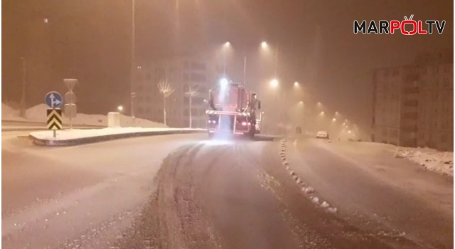 Büyükşehir’den Kar Yağışına Anında Müdahale