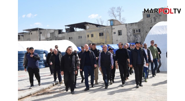 Başkan Güngör, Bakan Soylu ile Geçici Esnaf Çarşılarını Ziyaret Etti