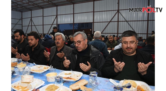 Başkan Güngör, Erkenez’de Mahalle Sakinleriyle İftar Yaptı