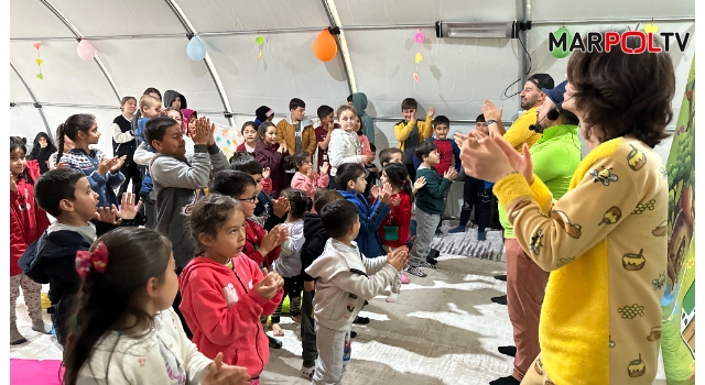 Büyükşehir Depremzede Miniklerin Yanında