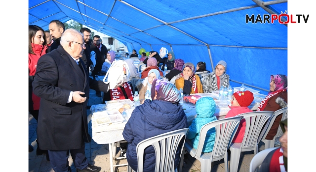 Onikişubat Belediyesi, iftar sofrasını Kürtül Mahallesi’ne kurdu