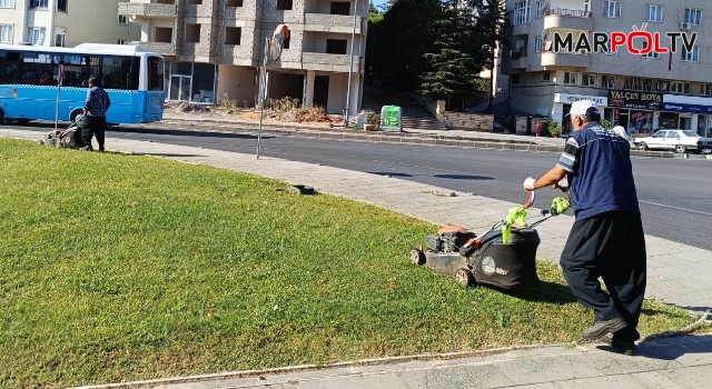 Büyükşehir, Yeşil Alanların Bakım ve Onarımını Sürdürüyor