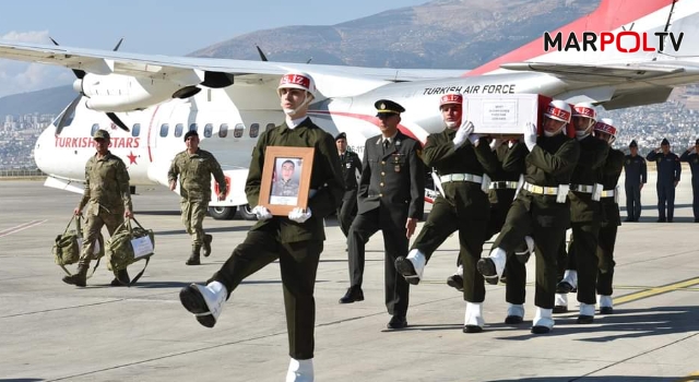 Kahramanmaraş şehidini karşıladı!