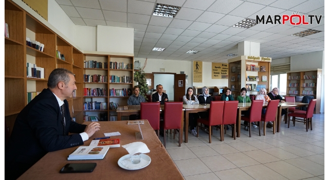 Büyükşehir’in ‘Kütüphane Söyleşileri’ Yazar Büyükçapar Programıyla Başladı