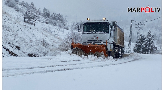 Büyükşehir, Kar Yağışı Sonrası Arterleri Ulaşıma Açık Tutuyor