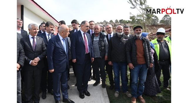 Bakan Özhaseki ve Başkan Güngör, Şehit Ailesini Yeni Konutlarında Ziyaret Etti