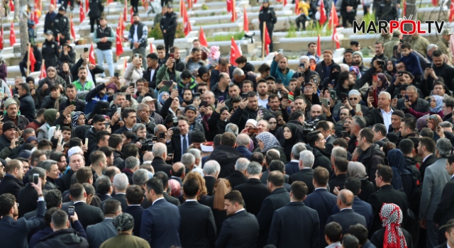 Cumhurbaşkanı Erdoğan, Kapıçam’da Deprem Şehitliği’ni Ziyaret Etti