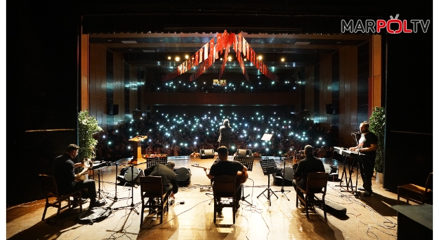 Eşref Ziya, Seslendirdiği Ezgilerle Müzik Ziyafeti Yaşattı