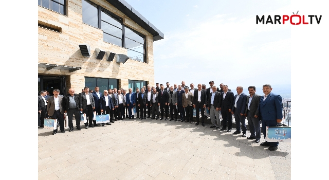 Başkan Görgel, Onikişubat’ın Batı Mahalle Muhtarlarıyla Bir Araya Geldi