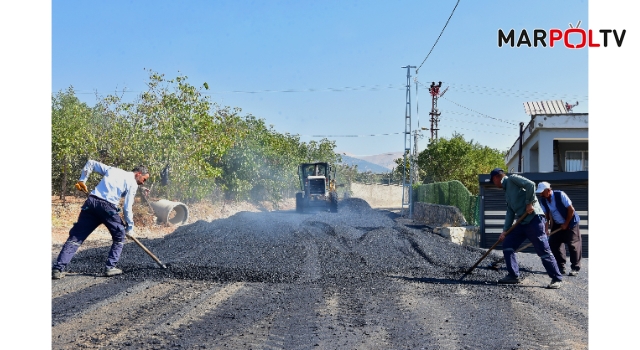 DULKADİROĞLU’NDA YOL YAPIM SEFERBERLİĞİMİZ SICAK ASFALT ÇALIŞMALARIYLA DEVAM EDİYOR