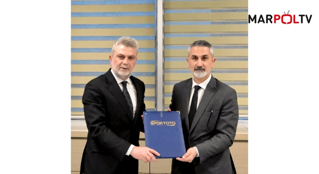 Büyükşehir’den 11 İlçeye 35 Yeni Sentetik Saha