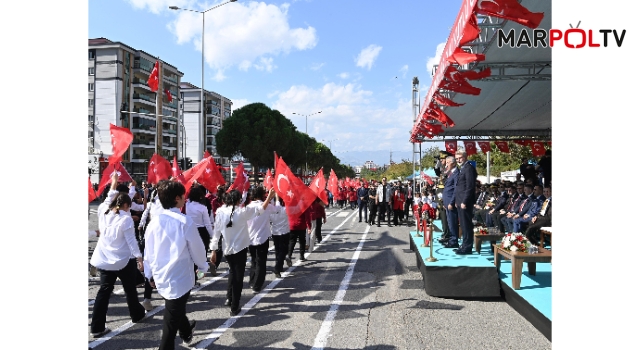 Gurur, Birlik ve Beraberlik; Cumhuriyetin 102. Yılı Coşkuyla Kutlandı