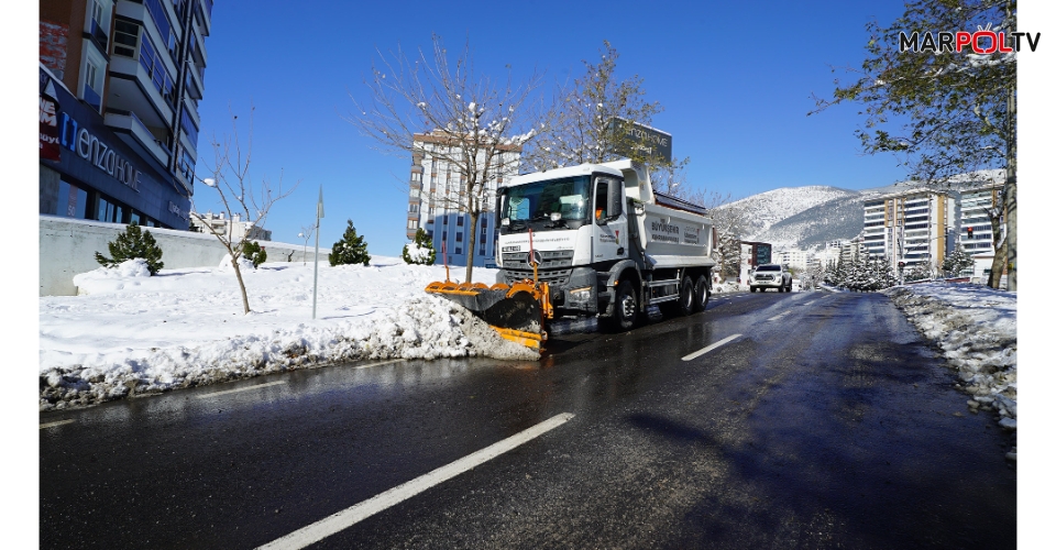 Araç ve Yaya Trafiğinde Güvenlik İçin Büyükşehir 7/24 Sahada
