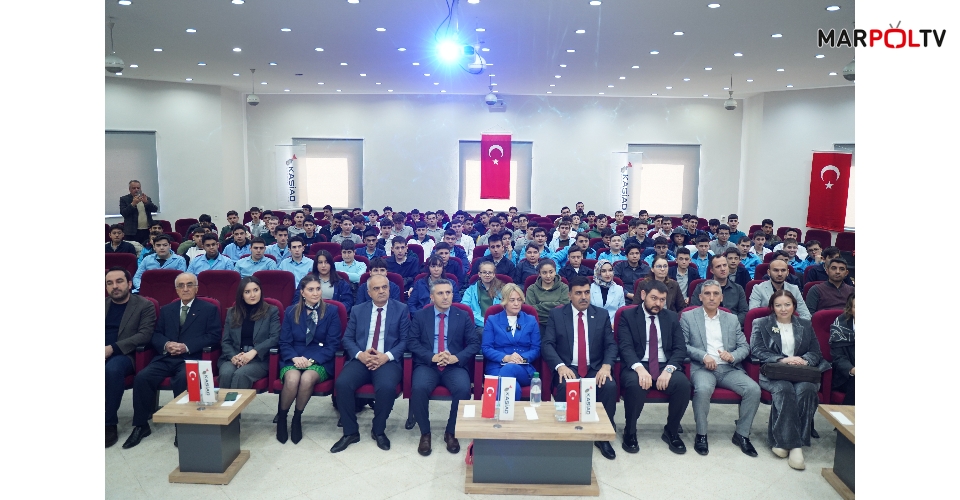 “İklim Değişikliği ve Geleceğin Meslekleri” Söyleşisi Gençlerle Buluştu