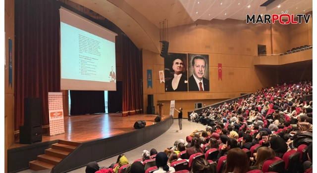 Onikişubat Belediyesi’nin YKS ve KPSS Kazandıran Taktikler Kampı yoğun katılımla başladı