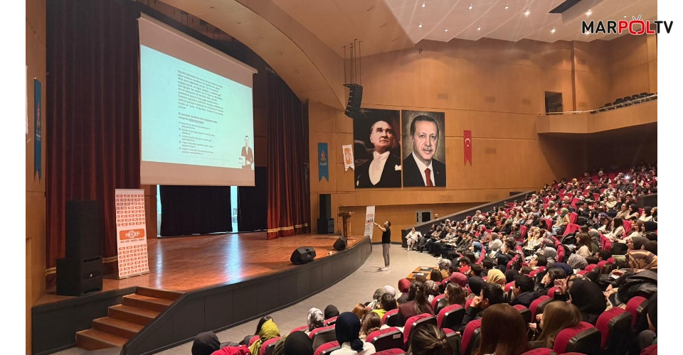 Onikişubat Belediyesi’nin YKS ve KPSS Kazandıran Taktikler Kampı yoğun katılımla başladı