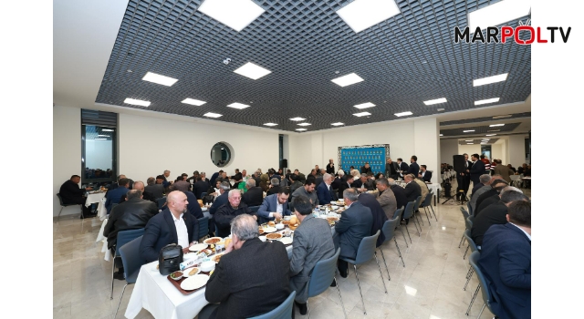 Başkan Toptaş, muhtarlarla iftar sofrasında buluştu
