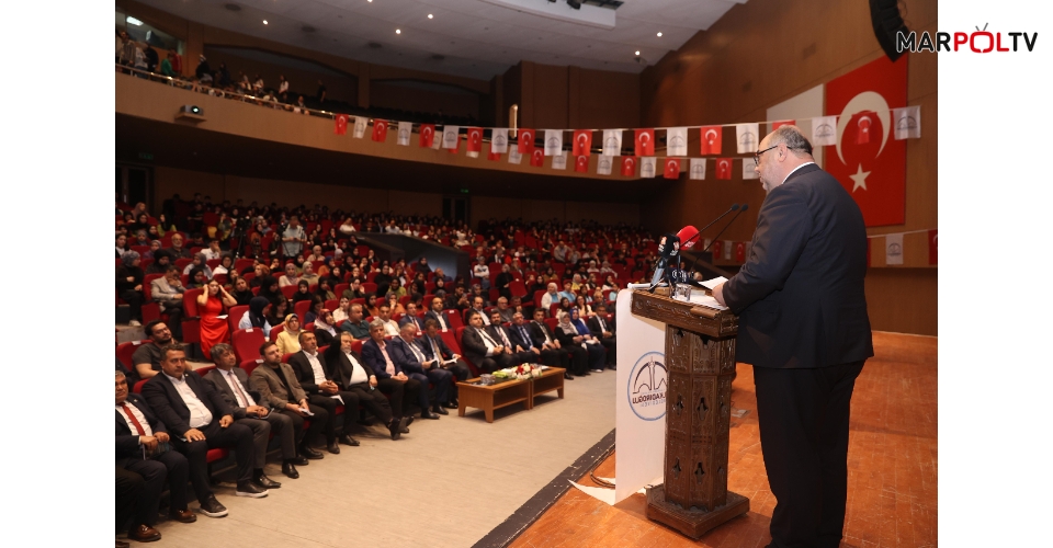 GENÇLER KÜRSÜDE PROJESİ İL FİNALİ YOĞUN KATILIMLA GERÇEKLEŞTİRİLDİ