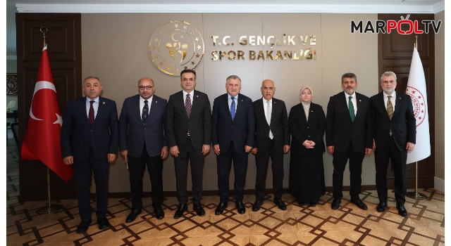 AK Parti Kahramanmaraş Heyeti Gençlik ve Spor Bakanı Bak ile Bir Araya Geldi