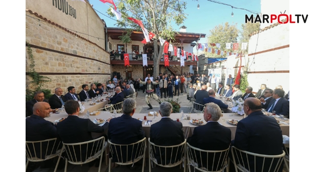 DULKADİROĞLU’NDA KÜLTÜR VE SANATA YENİ BİR SOLUK: AVLU1890 GÖRKEMLİ TÖRENLE AÇILDI