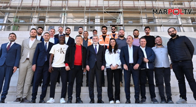 Kahramanmaraş Stadyumu’na Türk Futbolunun Efsanelerinden Tam Not