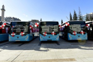 Büyükşehir'e Çevre dostu 5 otobüs