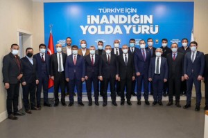AK Partili Mahir Ünal ve Türk İslam Karakoç’a yeni görev