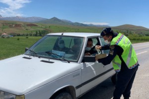 Jandarma trafik Ramazan Bayramı’nda sürücüleri uyardı