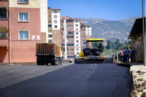 GÜNEŞEVLER MAHALLESİNDE SOKAK YENİLEME ÇALIŞMALARI TAMAMLANDI