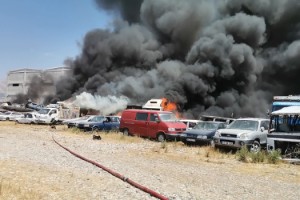 Kahramanmaraş’ta hurdalıkta yangın