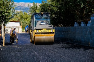 GENÇOSMAN MAHALLESİNDE ASFALT ÇALIŞMASI