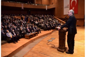 Başkan Güngör: “Nezaket Her Kapıyı Açar”