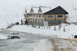 Yedikuyular’a Mevsimin İlk Karı Düştü