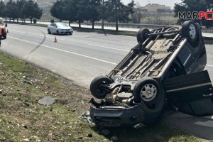 Kahramanmaraş’ta hafif ticari araç takla attı: 5 yaralı