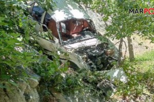 Kahramanmaraş’ta otomobil ağaca çarptı: 4 yaralı